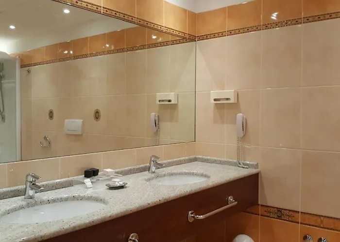 فندق Meditur Bologna